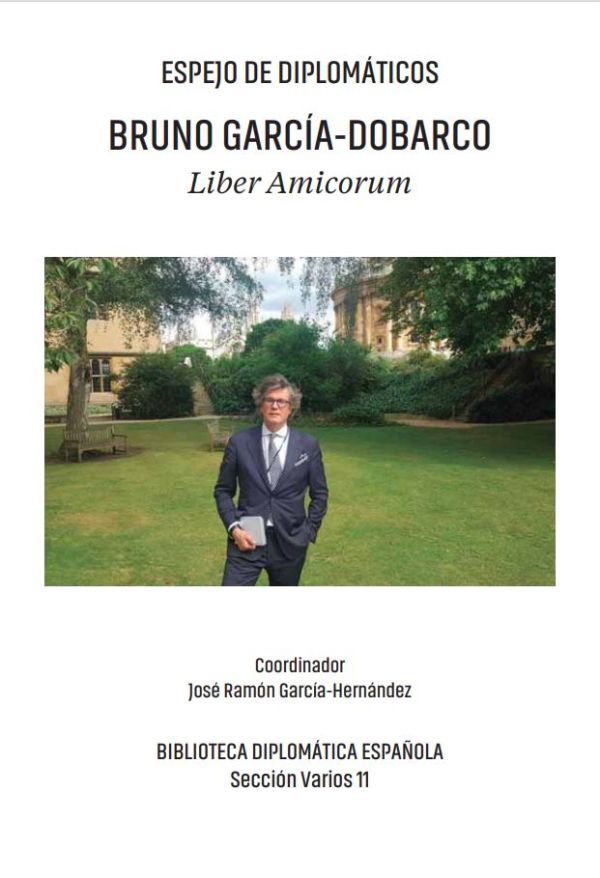 Espejo de diplomáticos